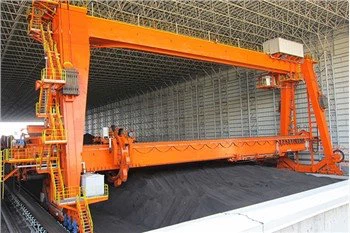 آلة تصليح رافعة التكديس ذات العجلات القنطرية